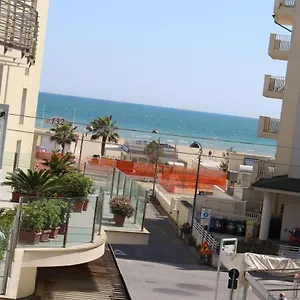 Hotel Mora, Rimini