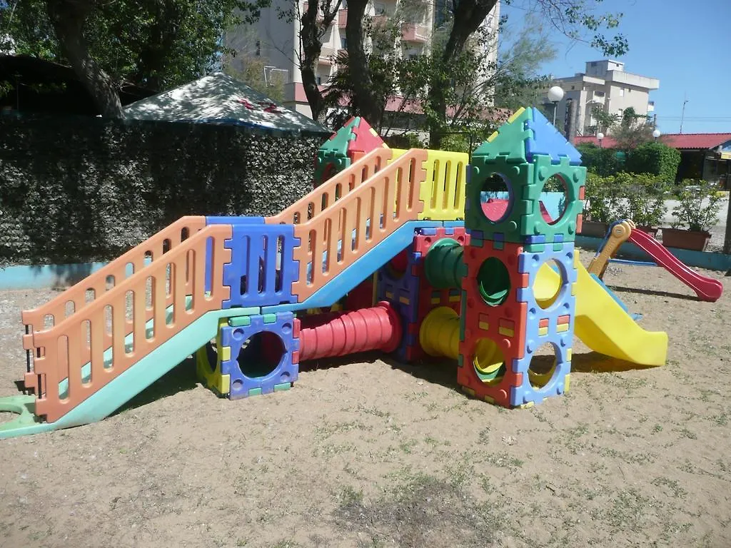 Camping Maximum Hotel Rimini Italië